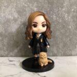 Harry Potter Mini PVC Statue - Hermione Granger with Crokshanks
