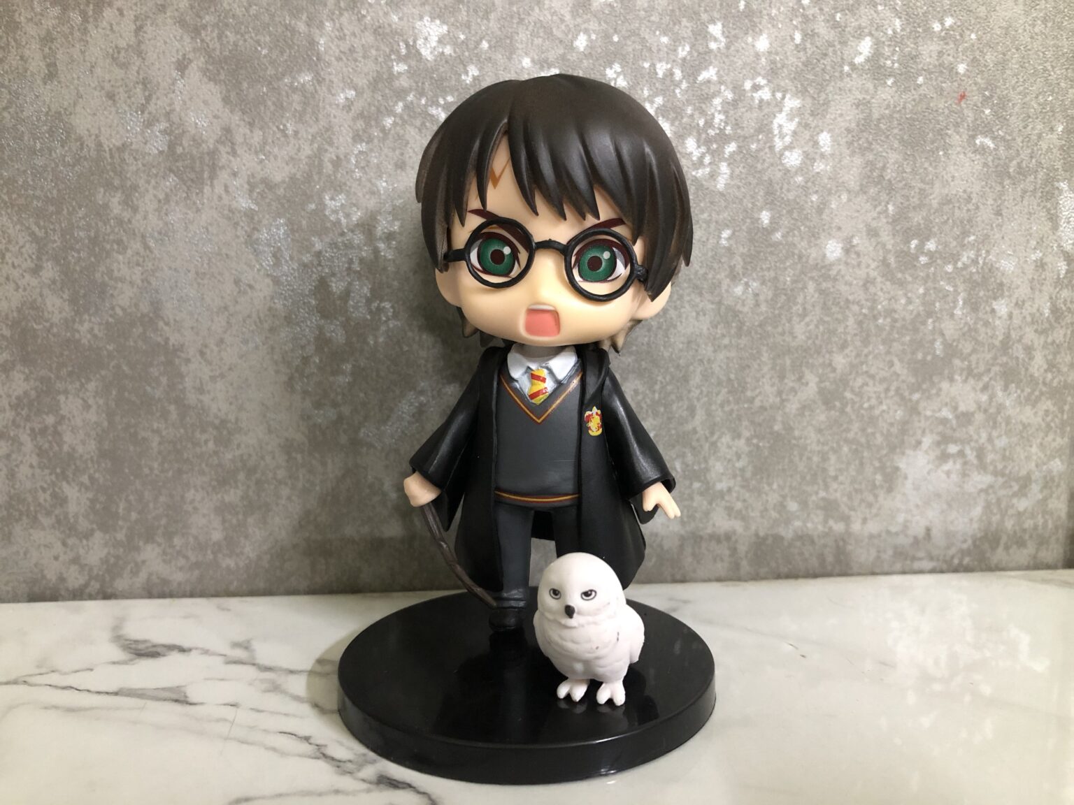 harry potter hedwig statue